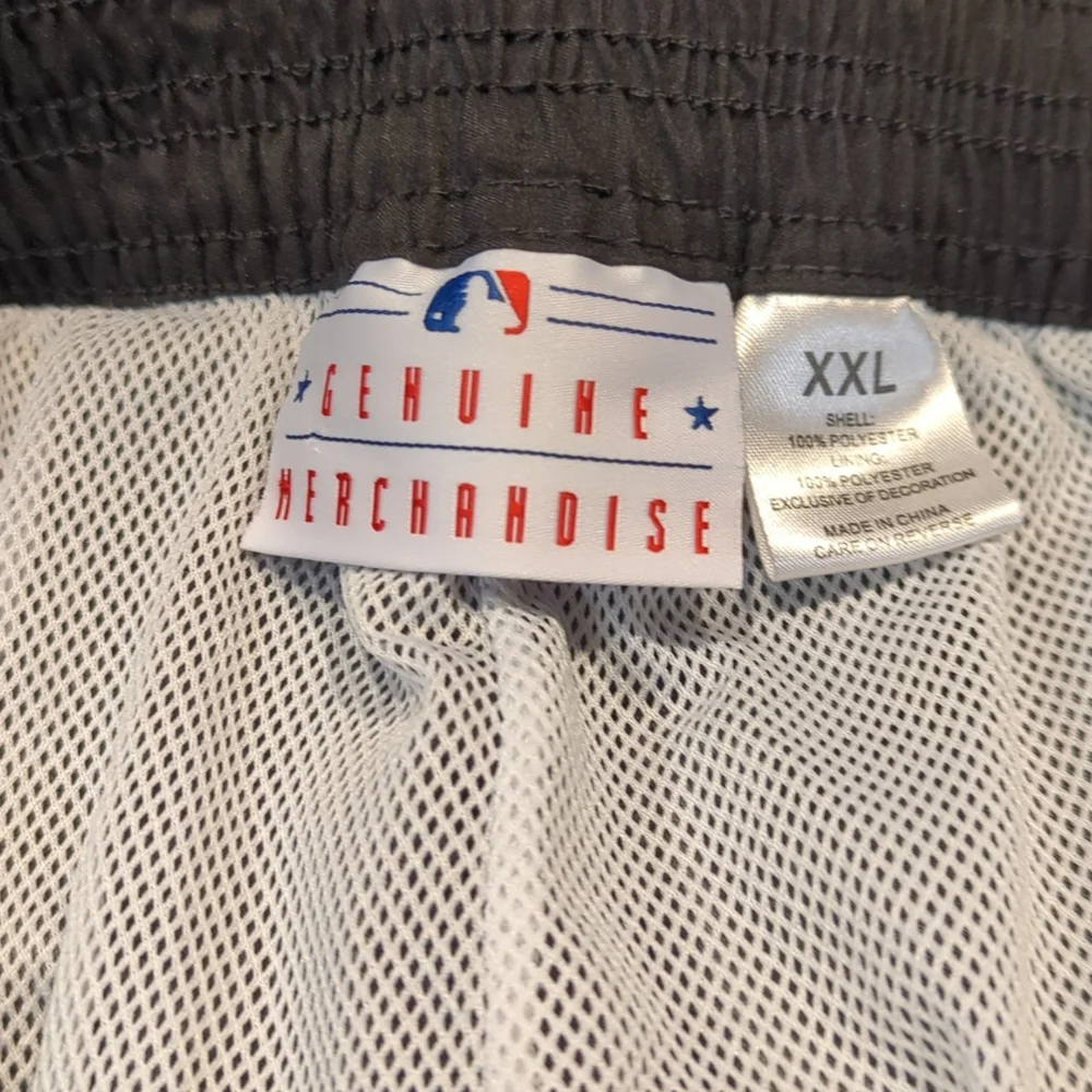 SALE 2/$6 White Sox Swim Shorts - Picture 4 of 4